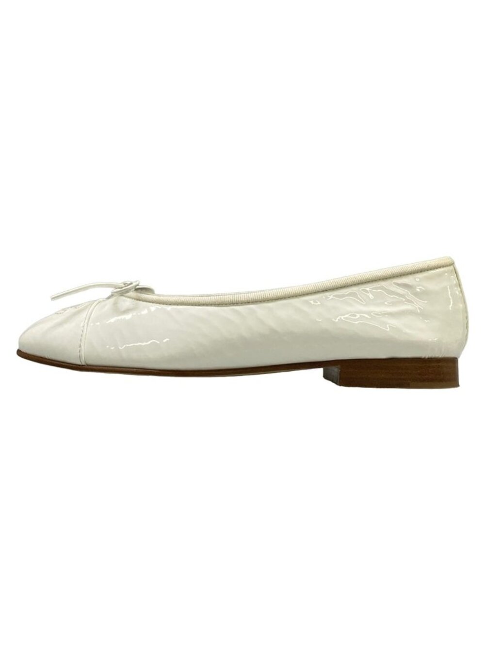 Chanel Flat Shoes 36c White CC Logo Ribbon Leather